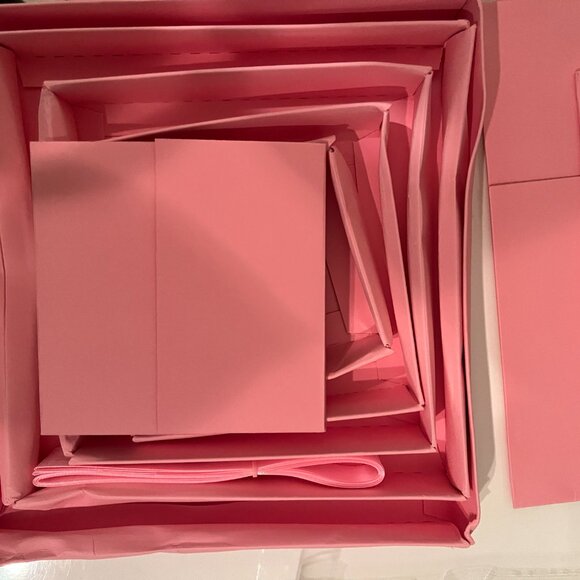 Pink Stackable Gift. Boxes (New / To. Be Assembled) - Picture 1 of 9